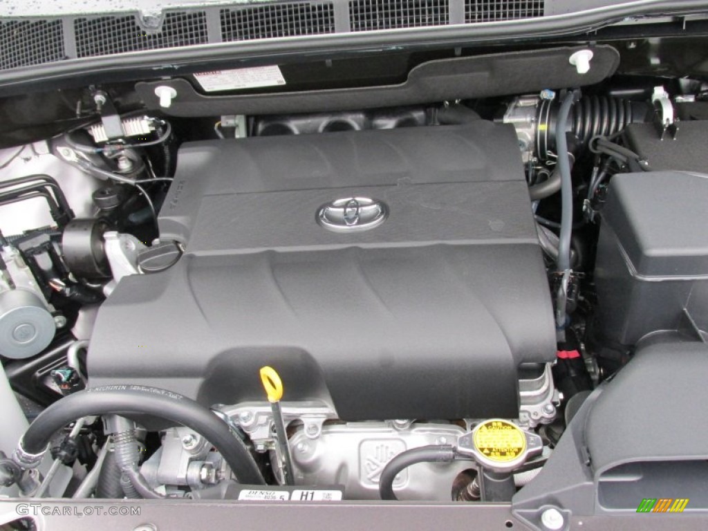 2015 Toyota Sienna L Engine Photos
