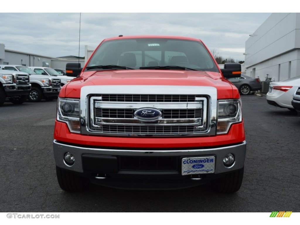 2014 F150 XLT SuperCrew 4x4 - Race Red / Steel Grey photo #4