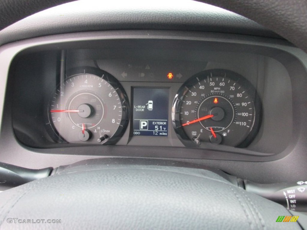 2015 Toyota Sienna L Gauges Photo #100410626