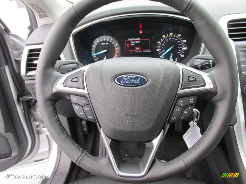 2015 Ford Fusion SE Charcoal Black Steering Wheel Photo #100412402