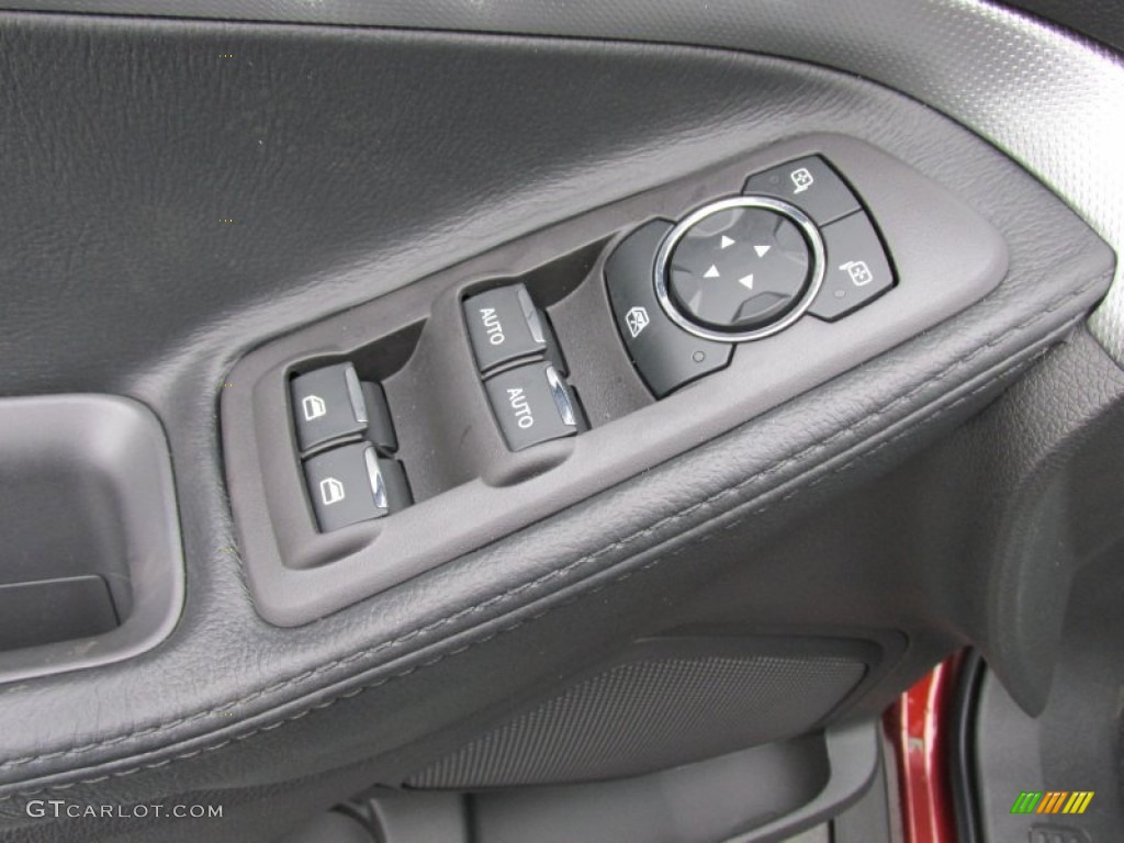 2015 Ford Explorer XLT Controls Photo #100417346