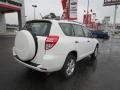 Super White - RAV4 I4 Photo No. 7