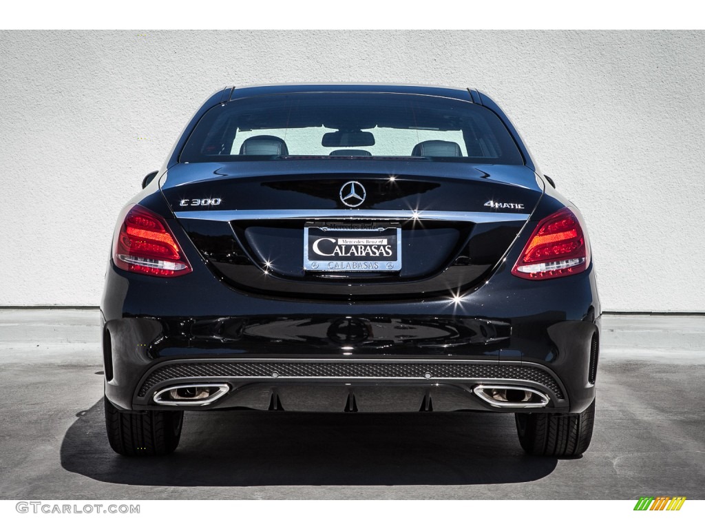2015 C 300 4Matic - Black / Black photo #3