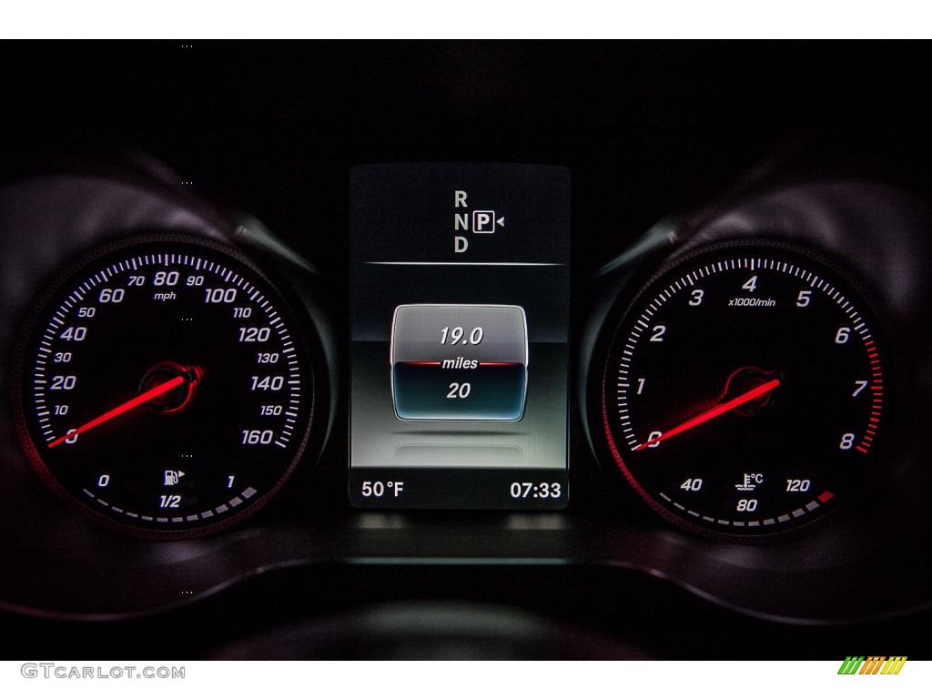 2015 C 300 4Matic - Black / Black photo #6