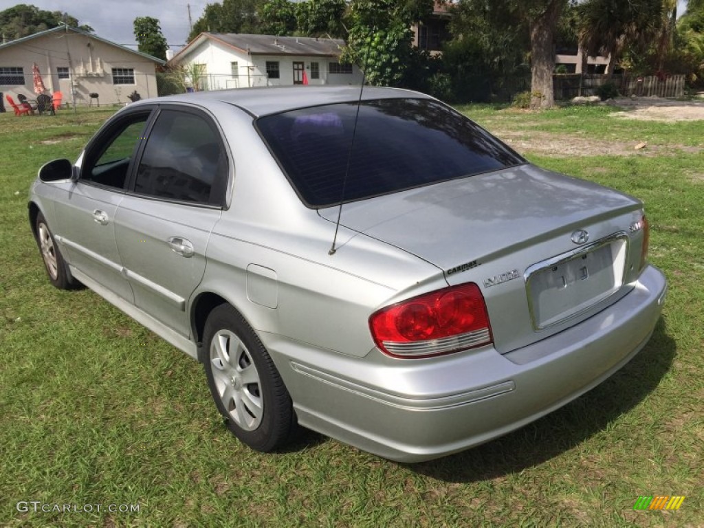 2003 Sonata  - Brilliant Silver Metallic / Black photo #5