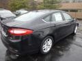 2015 Tuxedo Black Metallic Ford Fusion SE  photo #3