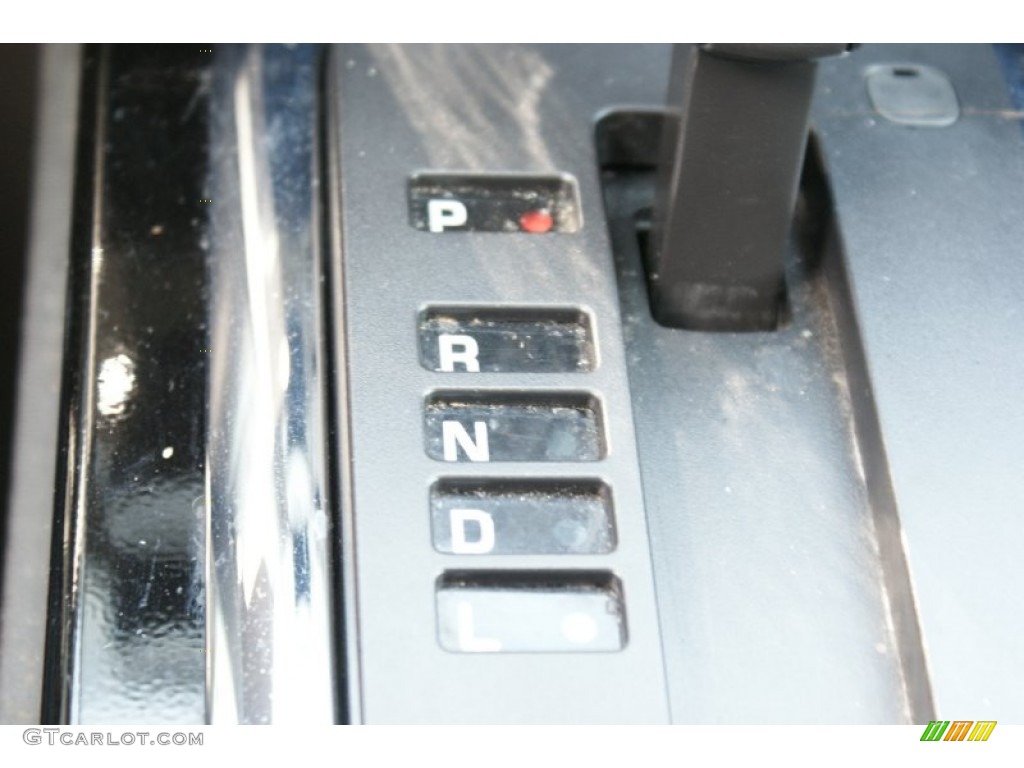 2010 Tribute i Sport - Mystic Black / Charcoal photo #32