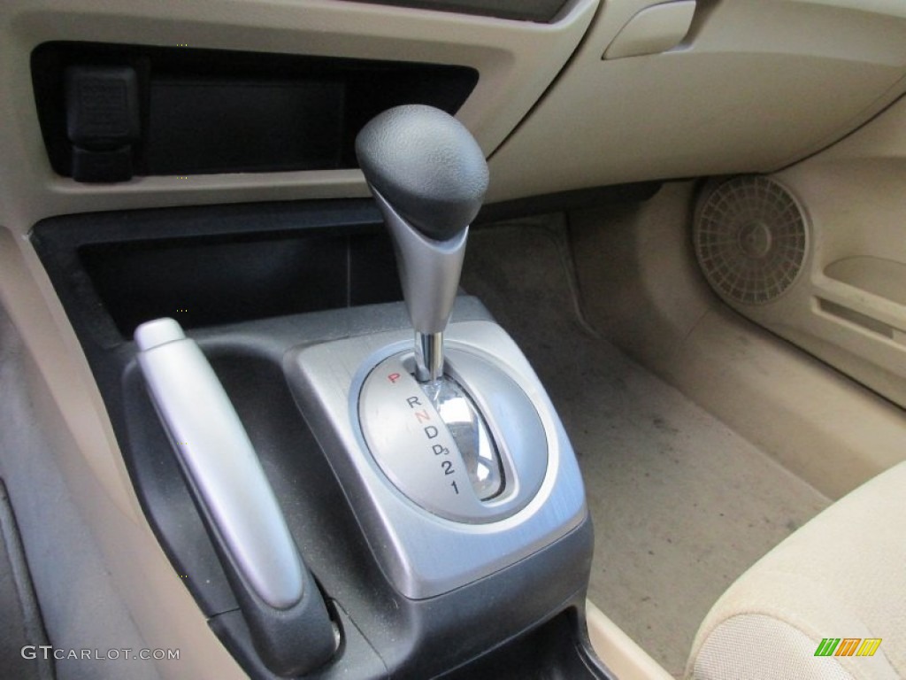 2007 Honda Civic LX Sedan Transmission Photos