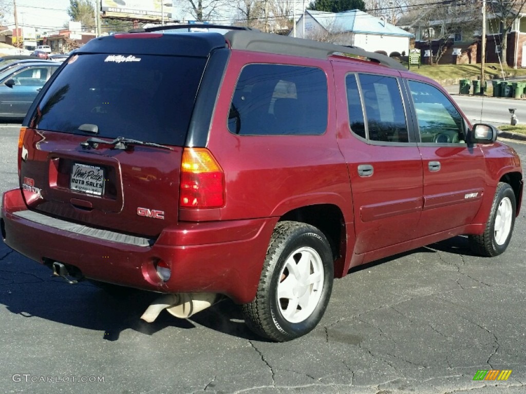2003 Envoy XL SLE 4x4 - Magnetic Red Metallic / Light Oak photo #7