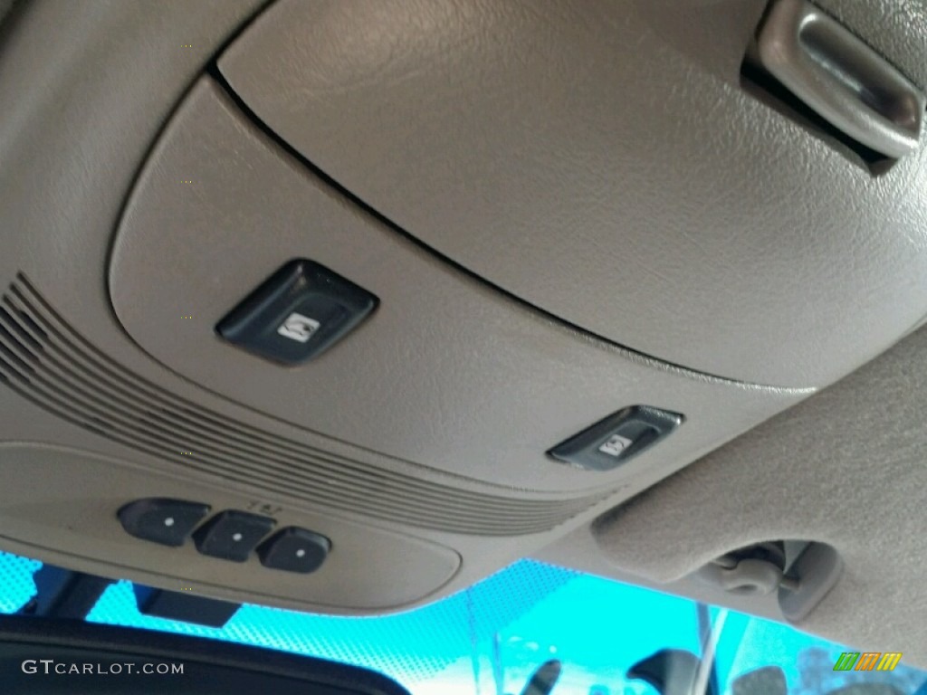 2003 Envoy XL SLE 4x4 - Magnetic Red Metallic / Light Oak photo #23