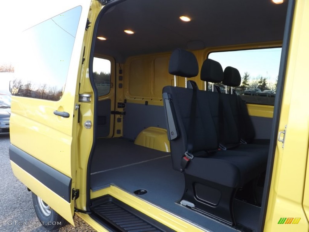 2015 Sprinter 2500 Crew Van - Calcite Yellow / Black photo #8