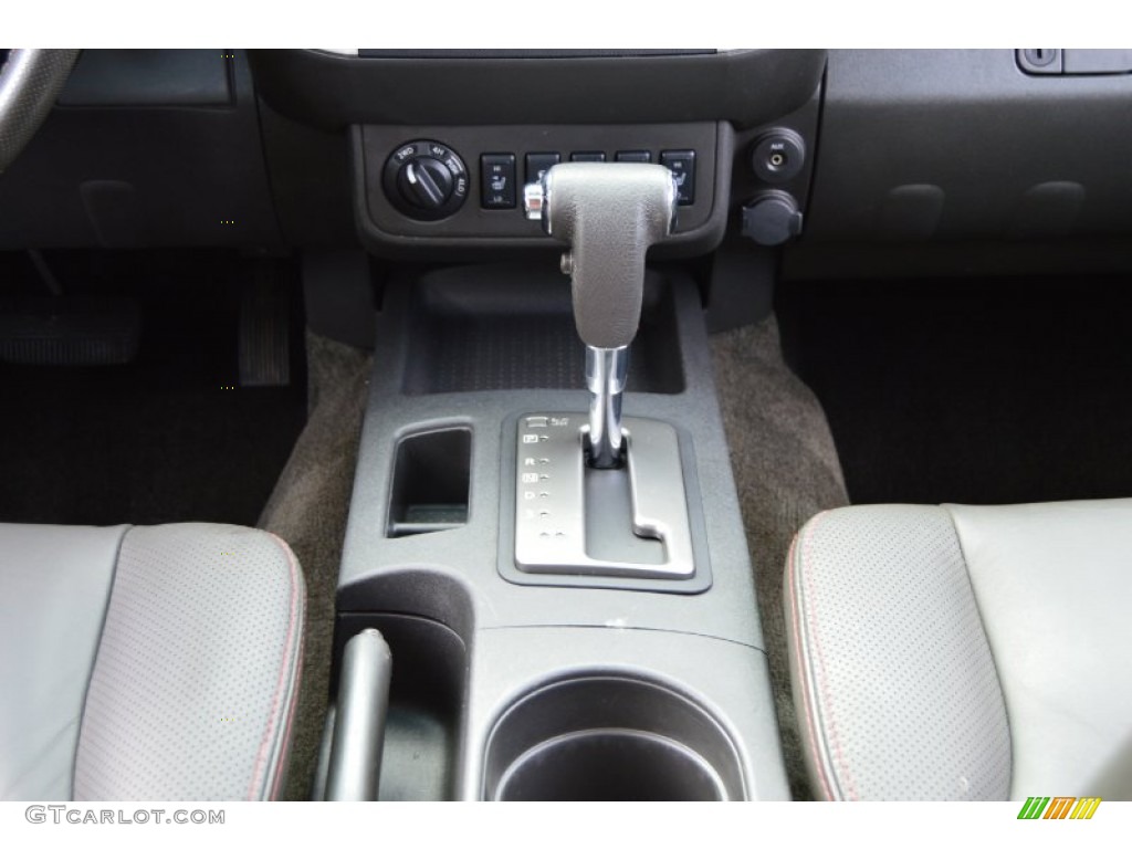 2012 Nissan Frontier Pro-4X Crew Cab 4x4 5 Speed Automatic Transmission Photo #100447133