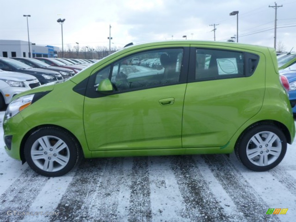 Lime 2015 Chevrolet Spark LS Exterior Photo #100449587