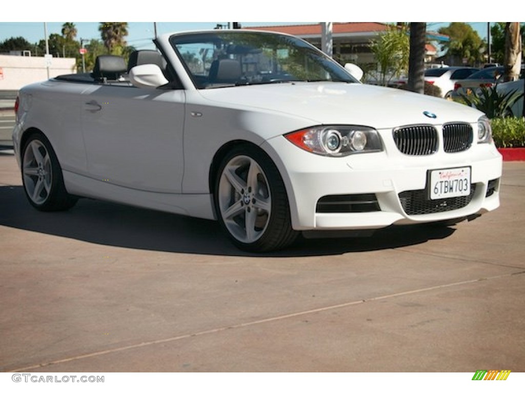 2011 1 Series 135i Convertible - Alpine White / Black photo #1