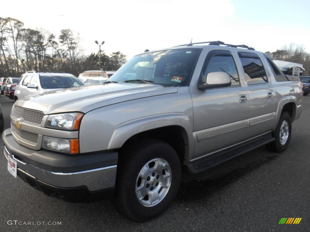 2004 Avalanche 1500 4x4 - Silver Birch Metallic / Dark Charcoal photo #5