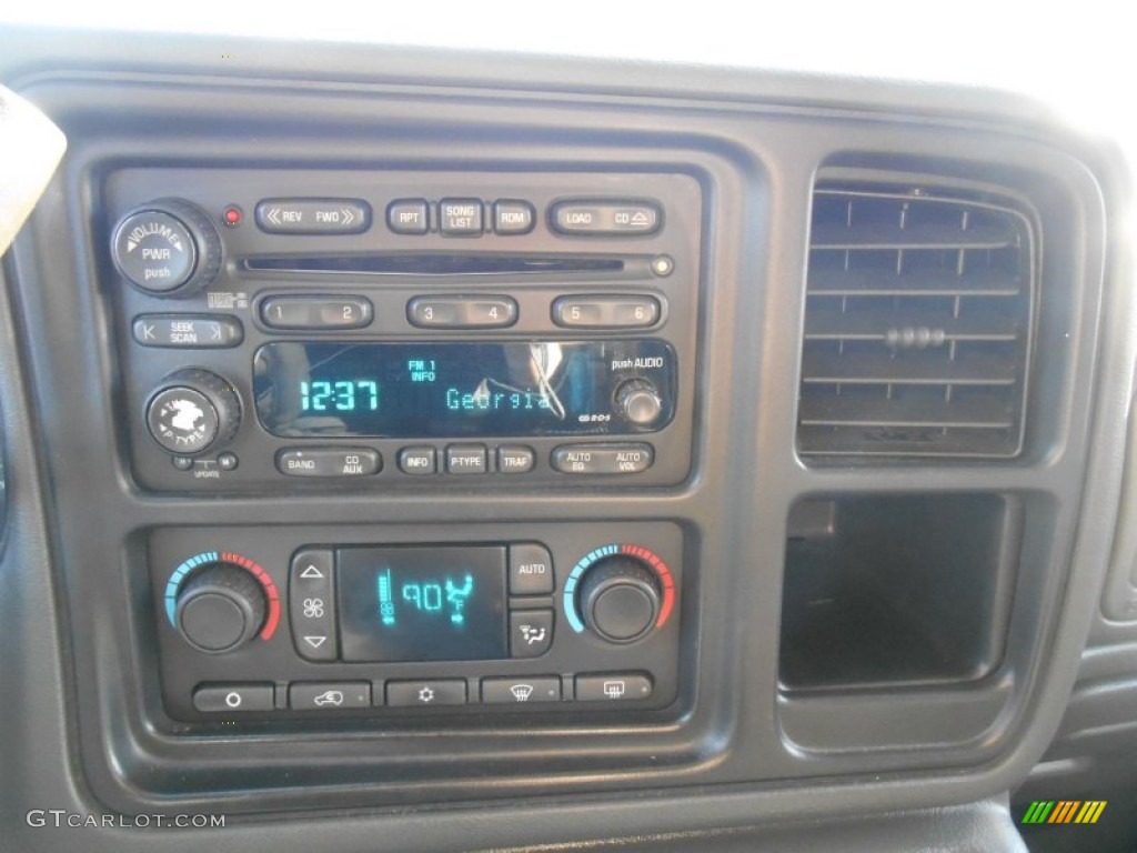 2004 Avalanche 1500 4x4 - Silver Birch Metallic / Dark Charcoal photo #20