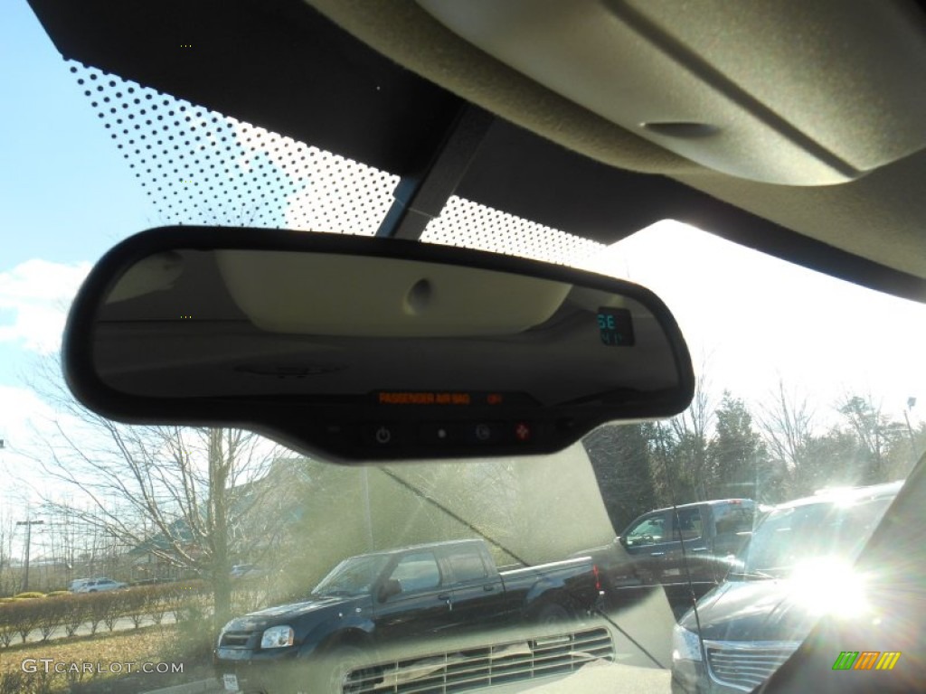 2004 Avalanche 1500 4x4 - Silver Birch Metallic / Dark Charcoal photo #22