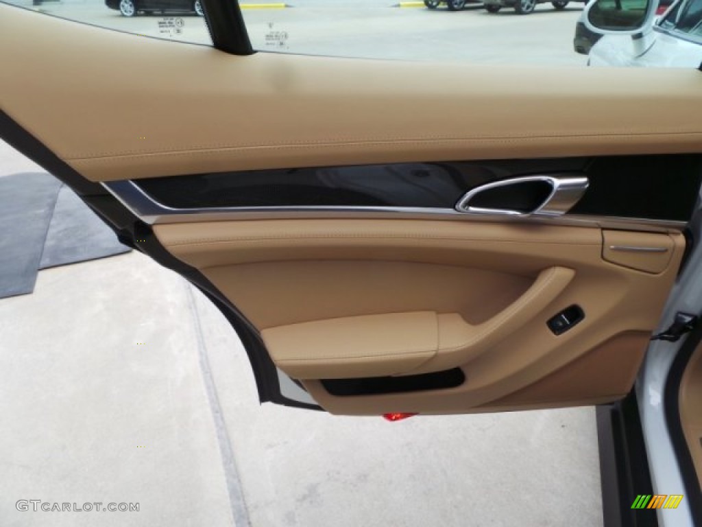 2015 Porsche Panamera GTS Luxor Beige Door Panel Photo #100457654