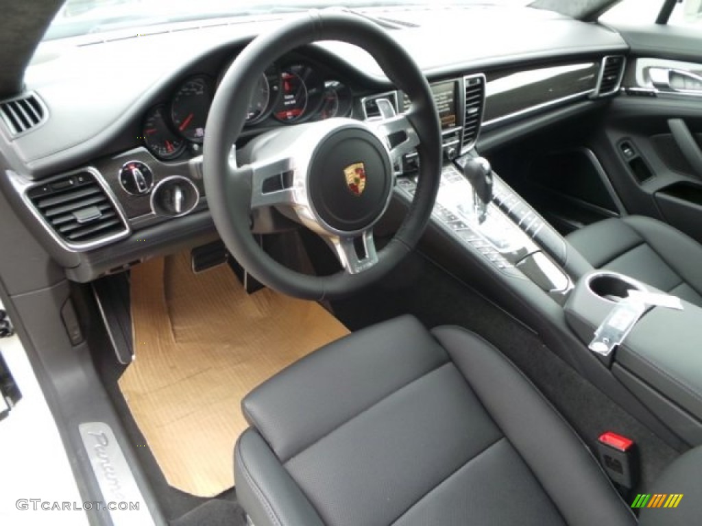 Black Interior 2015 Porsche Panamera GTS Photo #100457882