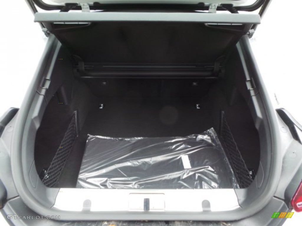 2015 Porsche Panamera GTS Trunk Photo #100458044