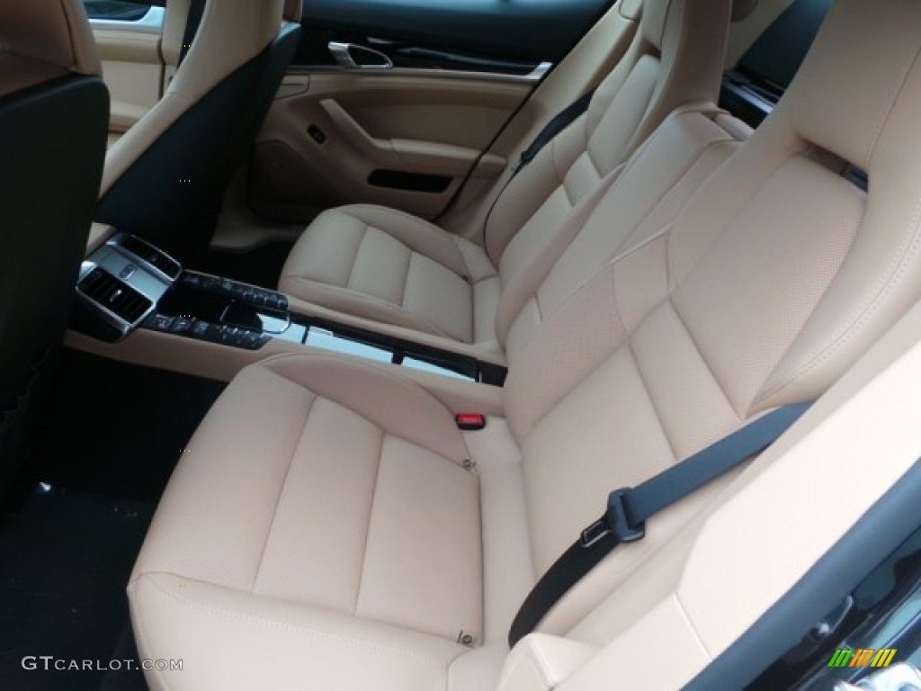 2015 Porsche Panamera S Rear Seat Photo #100458323