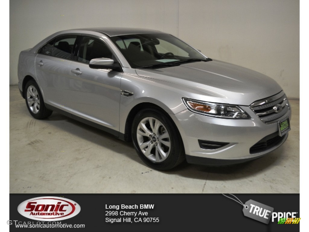 Ingot Silver Ford Taurus