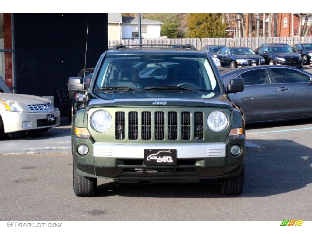 2007 Patriot Limited 4x4 - Jeep Green Metallic / Pastel Slate Gray photo #2