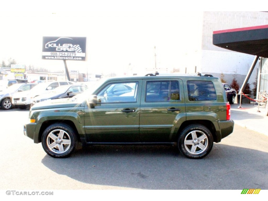 2007 Patriot Limited 4x4 - Jeep Green Metallic / Pastel Slate Gray photo #4