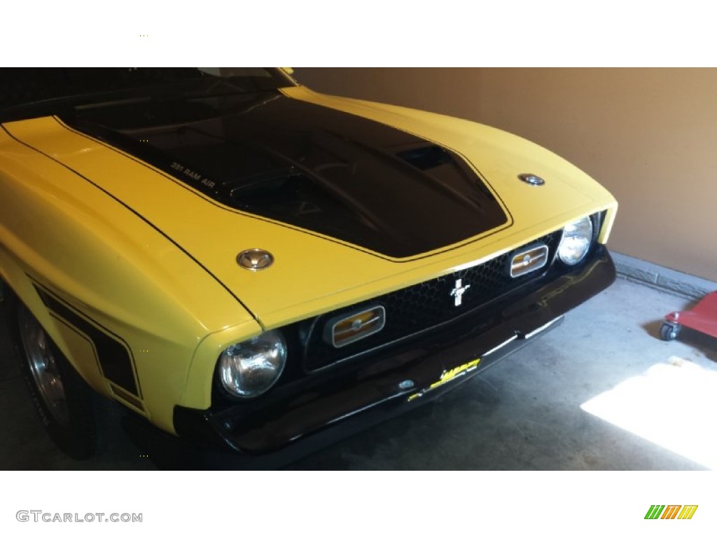 1971 Mustang Mach 1 - Grabber Yellow / Black photo #16