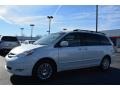 2010 Blizzard Pearl Tricoat Toyota Sienna XLE  photo #7