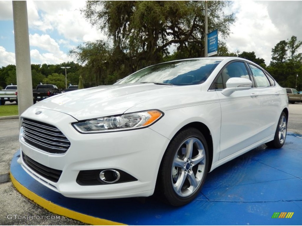 2014 Fusion SE EcoBoost - Oxford White / Charcoal Black photo #1