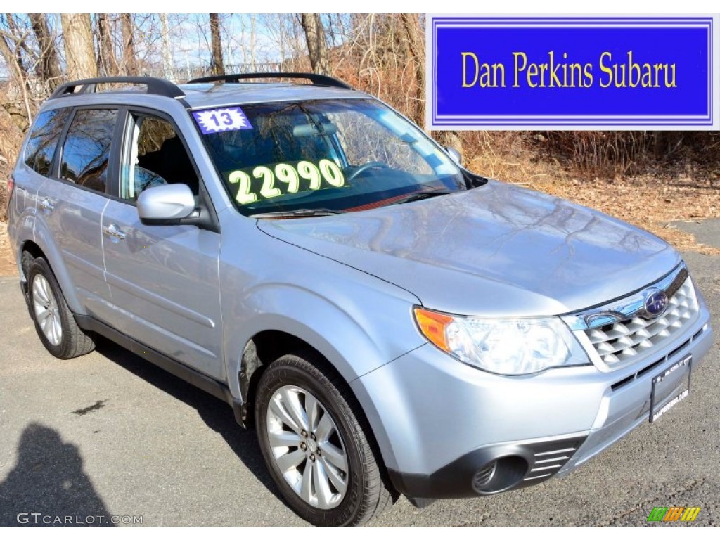 2013 Forester 2.5 X Premium - Ice Silver Metallic / Black photo #1