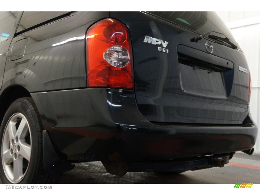 2003 MPV ES - Black Mica / Gray photo #56