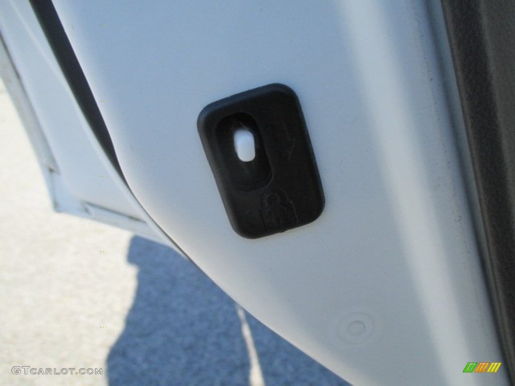 2010 CR-V EX AWD - Taffeta White / Gray photo #26