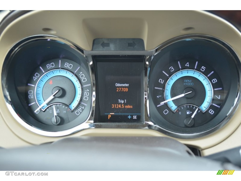 2010 Buick LaCrosse CXS Gauges Photos