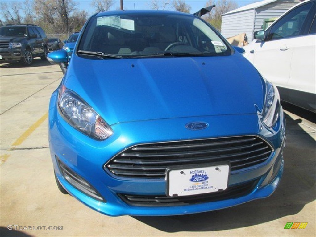 2015 Fiesta SE Sedan - Blue Candy Metallic / Charcoal Black photo #3