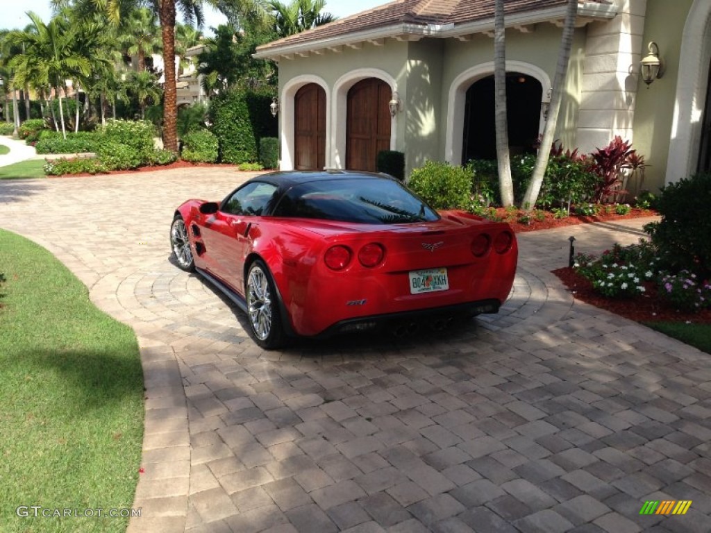 2009 Corvette ZR1 - Victory Red / Ebony photo #8