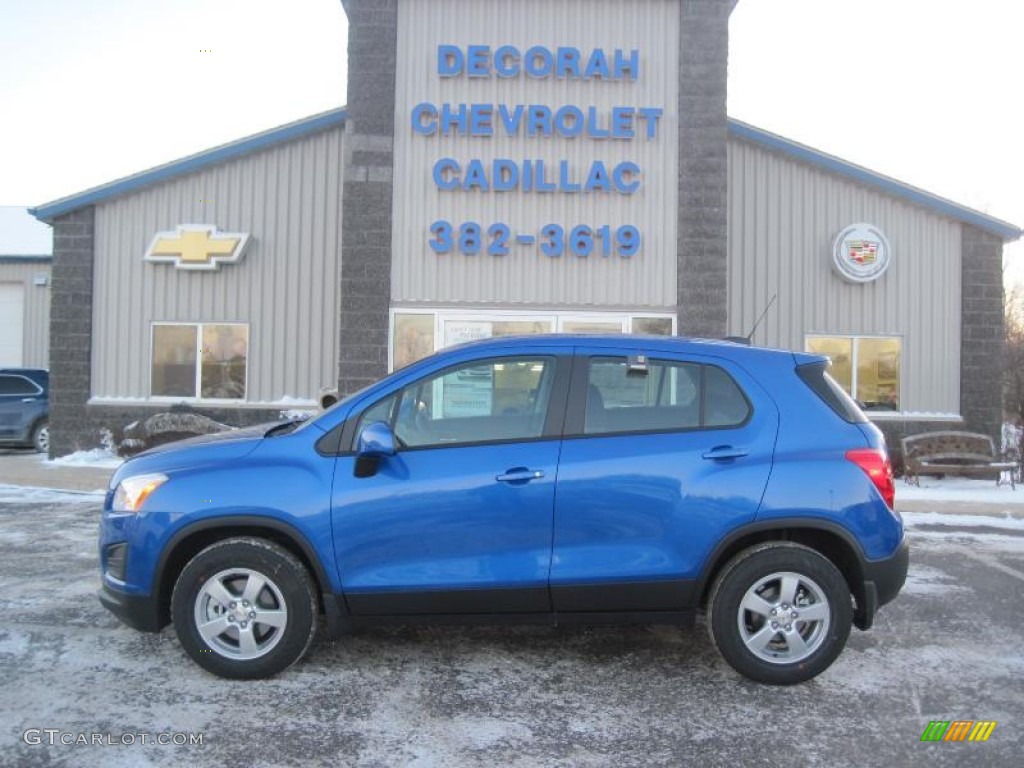 2015 Trax LS AWD - Brilliant Blue Metallic / Jet Black/Light Titanium photo #1