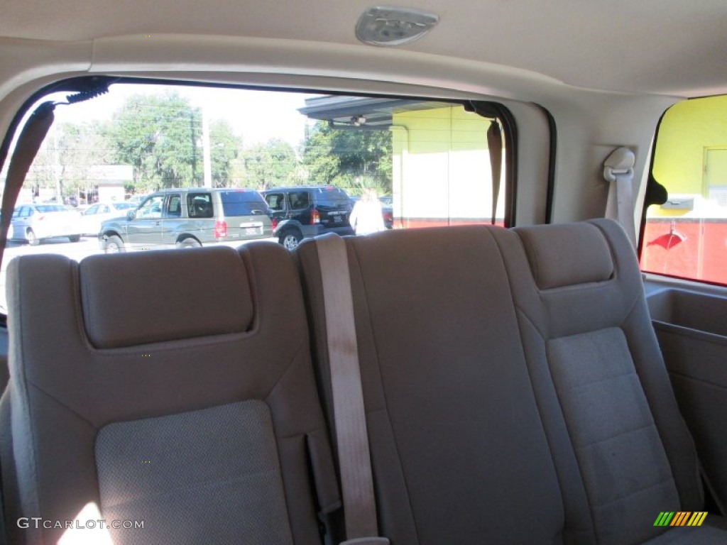 2005 Expedition XLT - Dark Shadow Grey Metallic / Medium Flint Grey photo #16