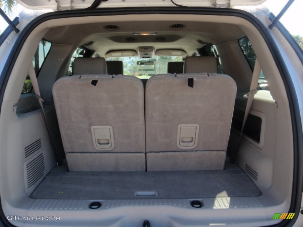 2007 Explorer XLT - Silver Birch Metallic / Camel photo #8