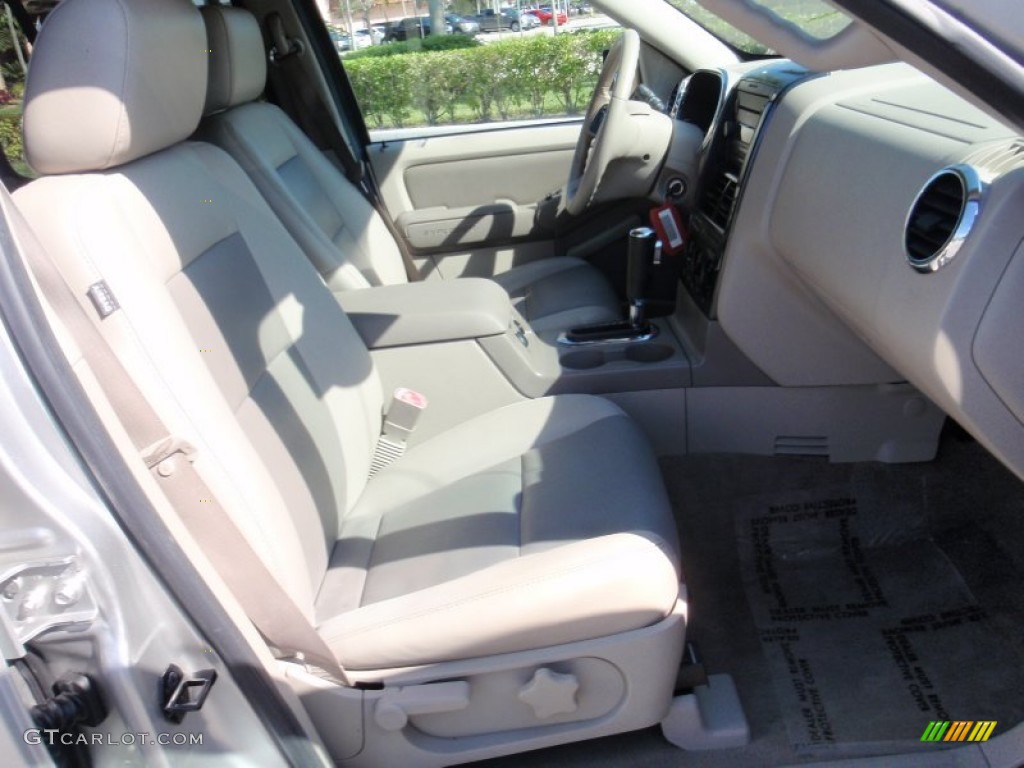 2007 Explorer XLT - Silver Birch Metallic / Camel photo #22