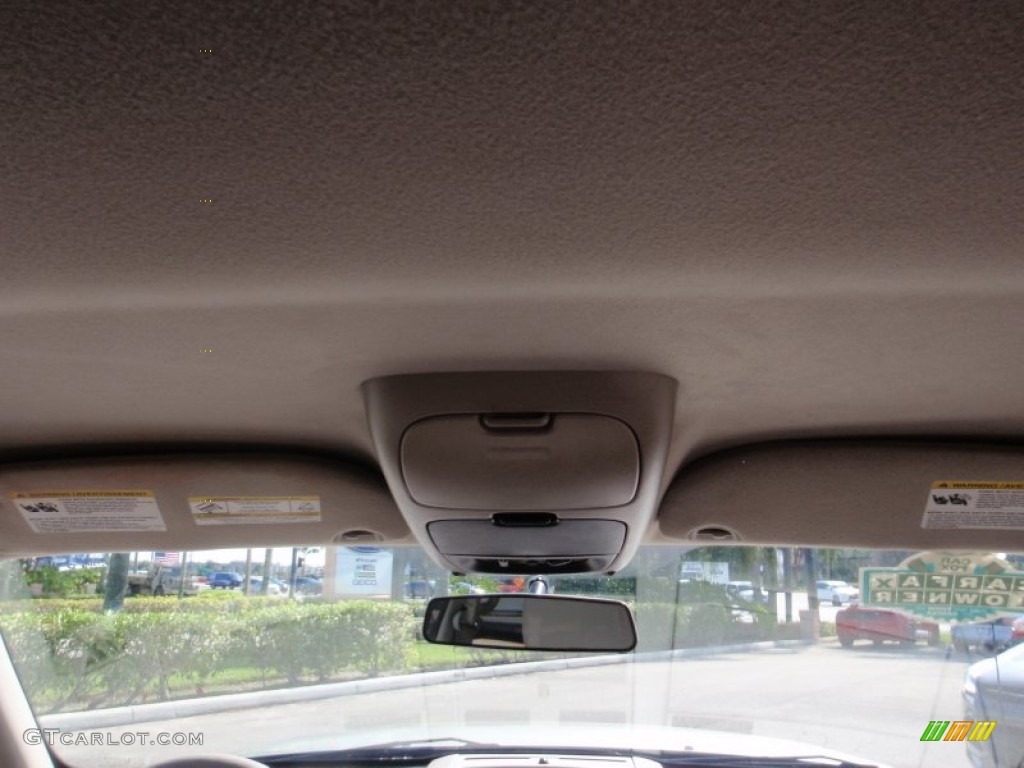 2007 Explorer XLT - Silver Birch Metallic / Camel photo #29