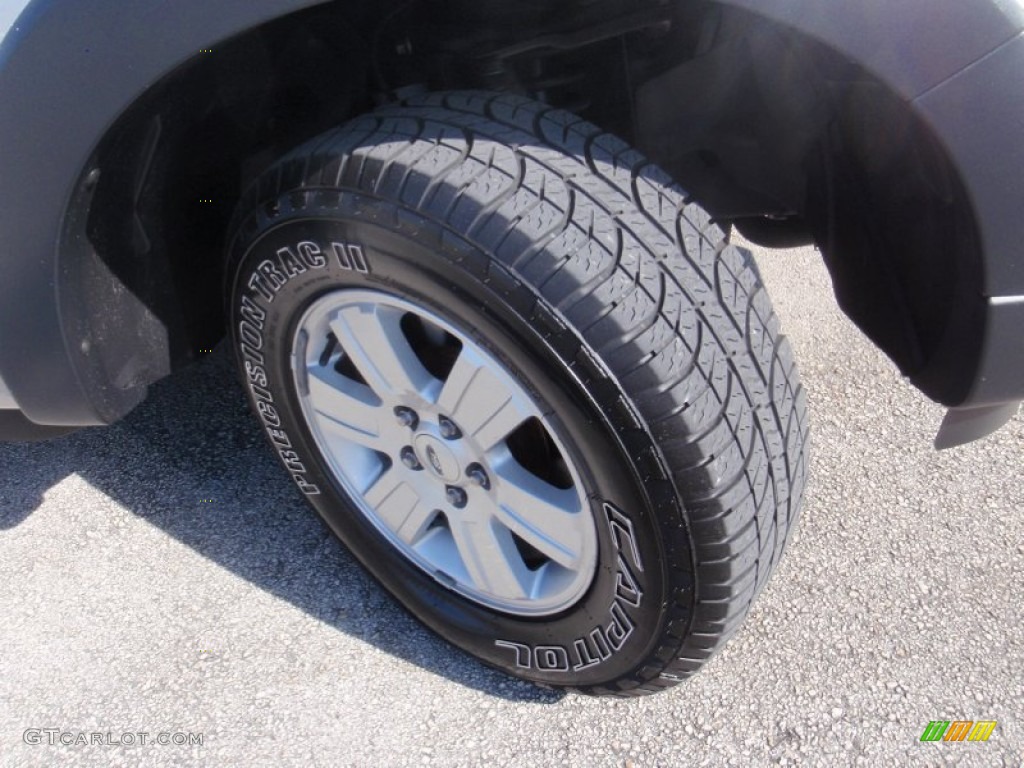 2007 Explorer XLT - Silver Birch Metallic / Camel photo #30