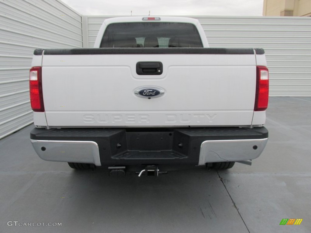 2015 F250 Super Duty XLT Crew Cab 4x4 - Oxford White / Steel photo #5