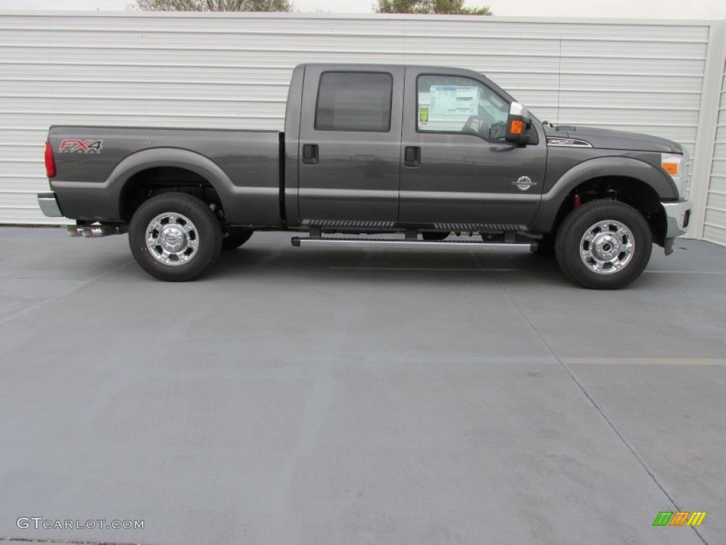 2015 F250 Super Duty XLT Crew Cab 4x4 - Magnetic / Steel photo #3