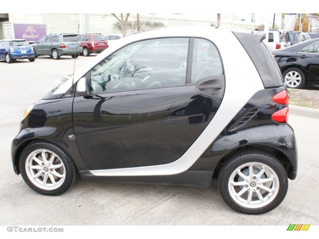 2010 fortwo pure coupe - Deep Black / Grey photo #5