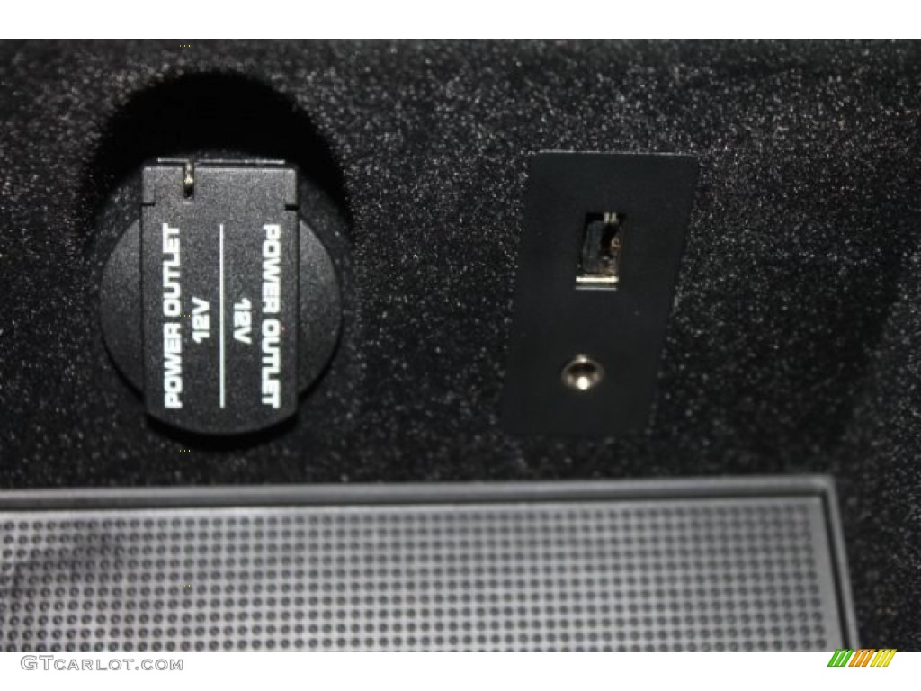 2014 Panamera 4 - Black / Black photo #17