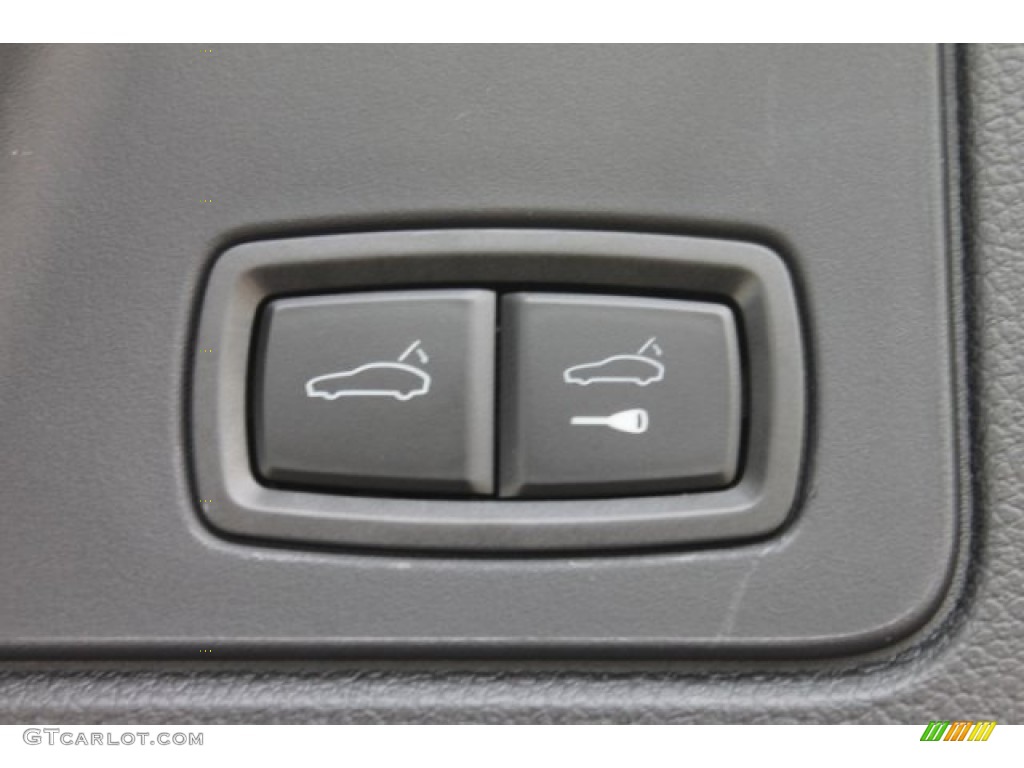 2014 Panamera 4 - Black / Black photo #35