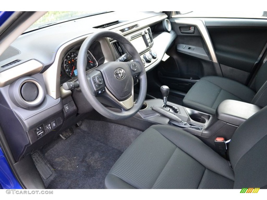 Black Interior 2015 Toyota RAV4 LE AWD Photo #100515144