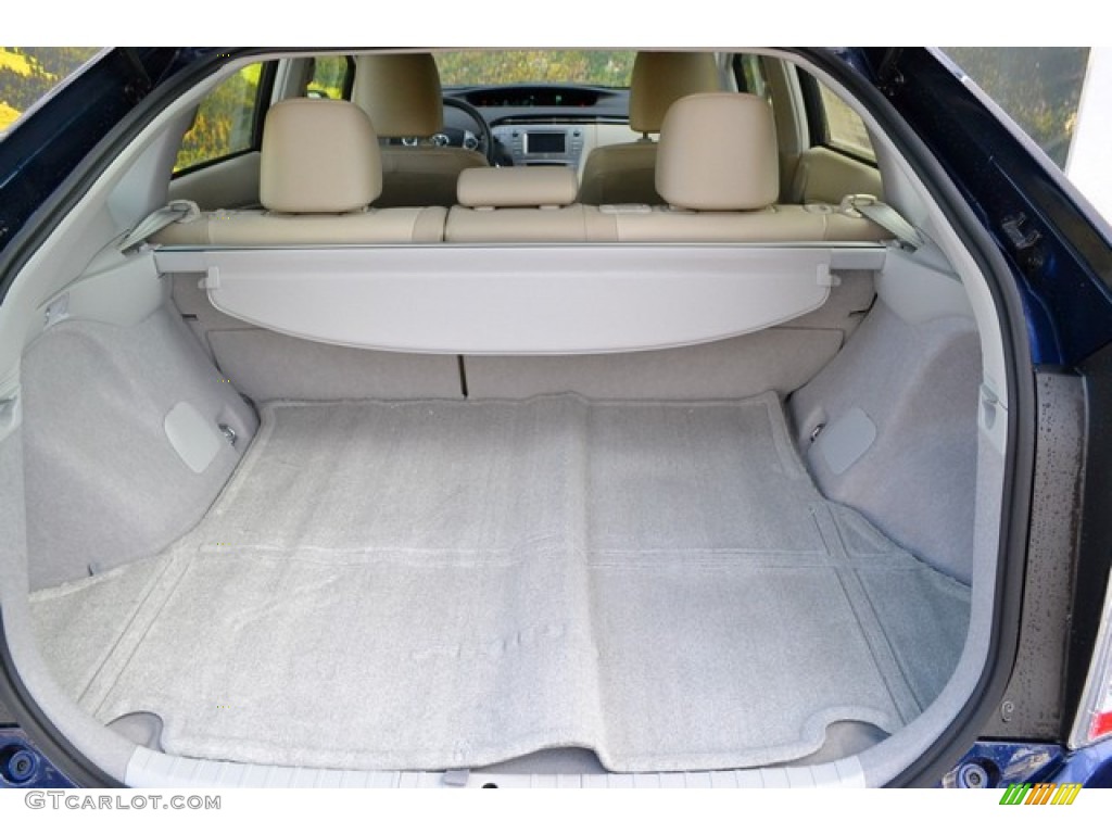 2015 Toyota Prius Five Hybrid Trunk Photo #100515528